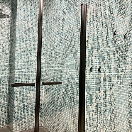 Gulliver Suites 瓦伦西亚 外观 照片