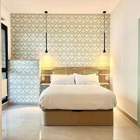 Gulliver Suites 瓦伦西亚 外观 照片