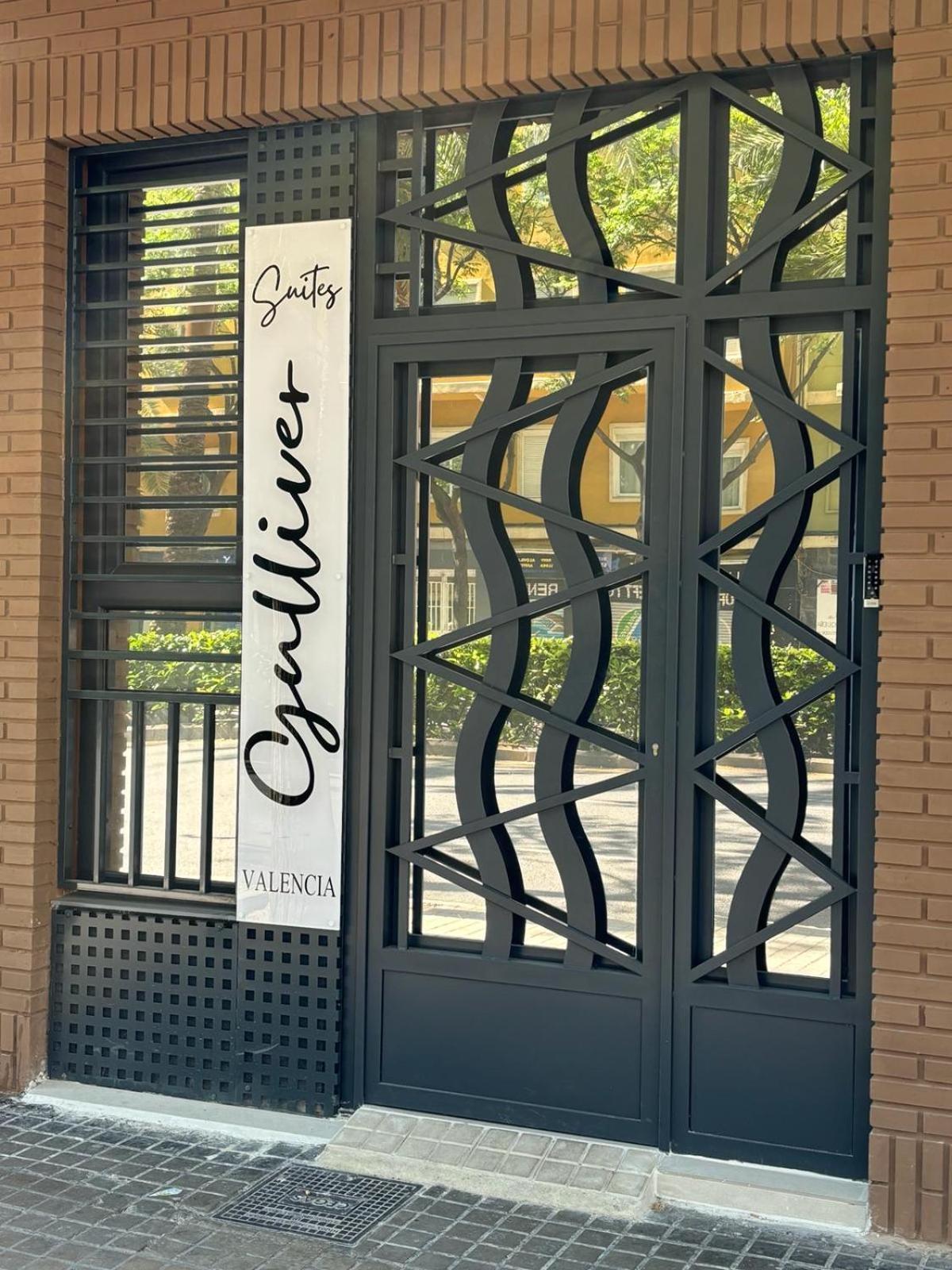 Gulliver Suites 瓦伦西亚 外观 照片