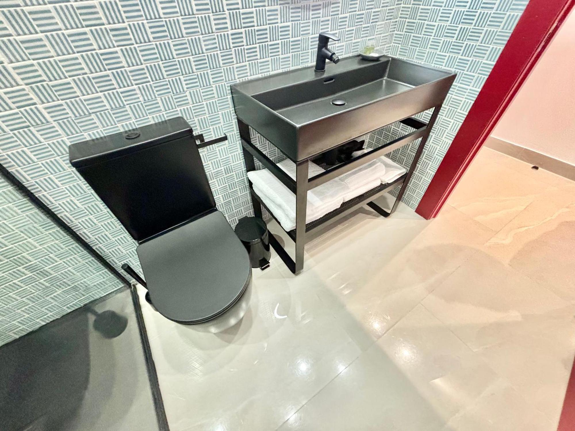 Gulliver Suites 瓦伦西亚 外观 照片