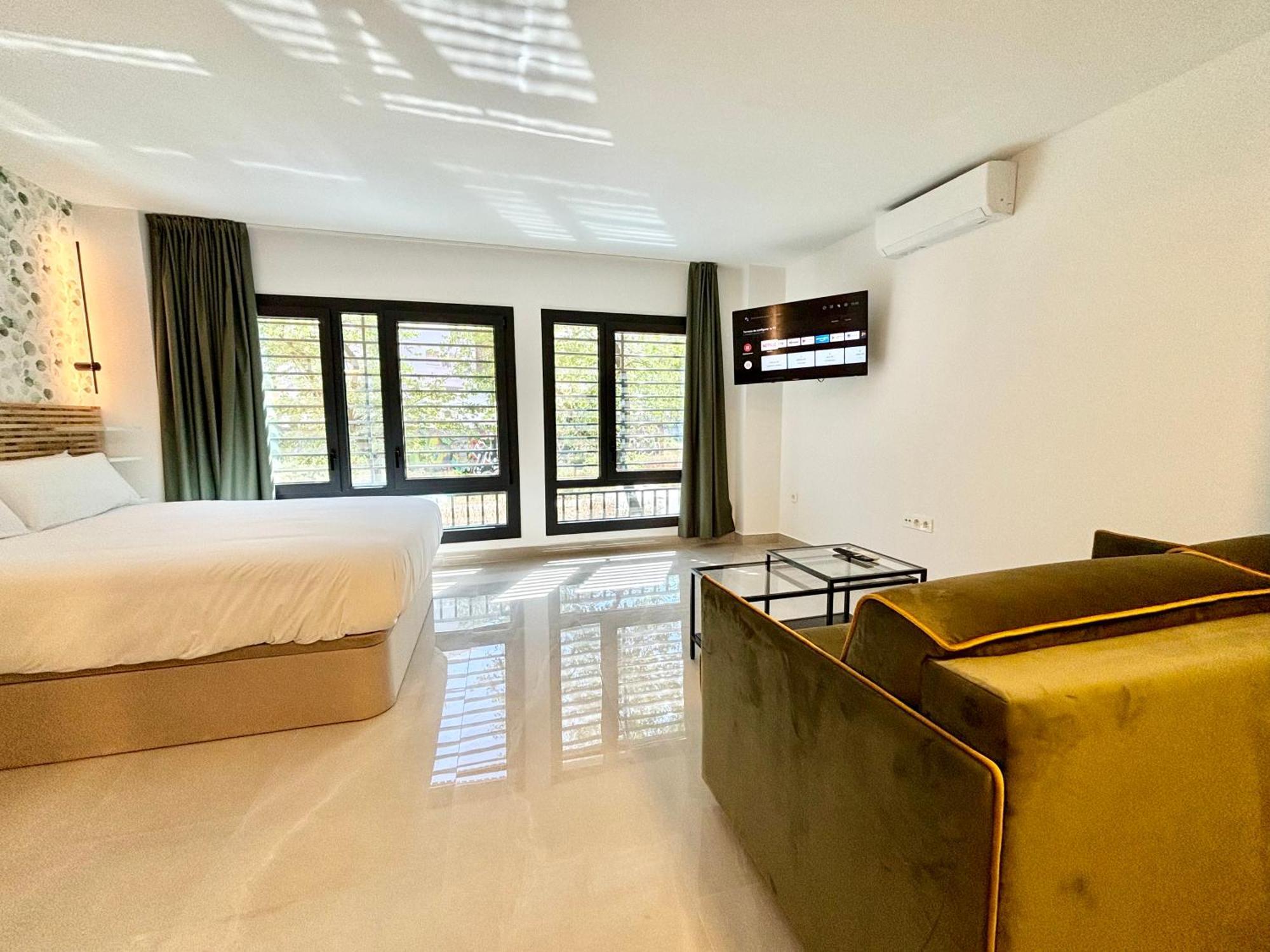 Gulliver Suites 瓦伦西亚 外观 照片