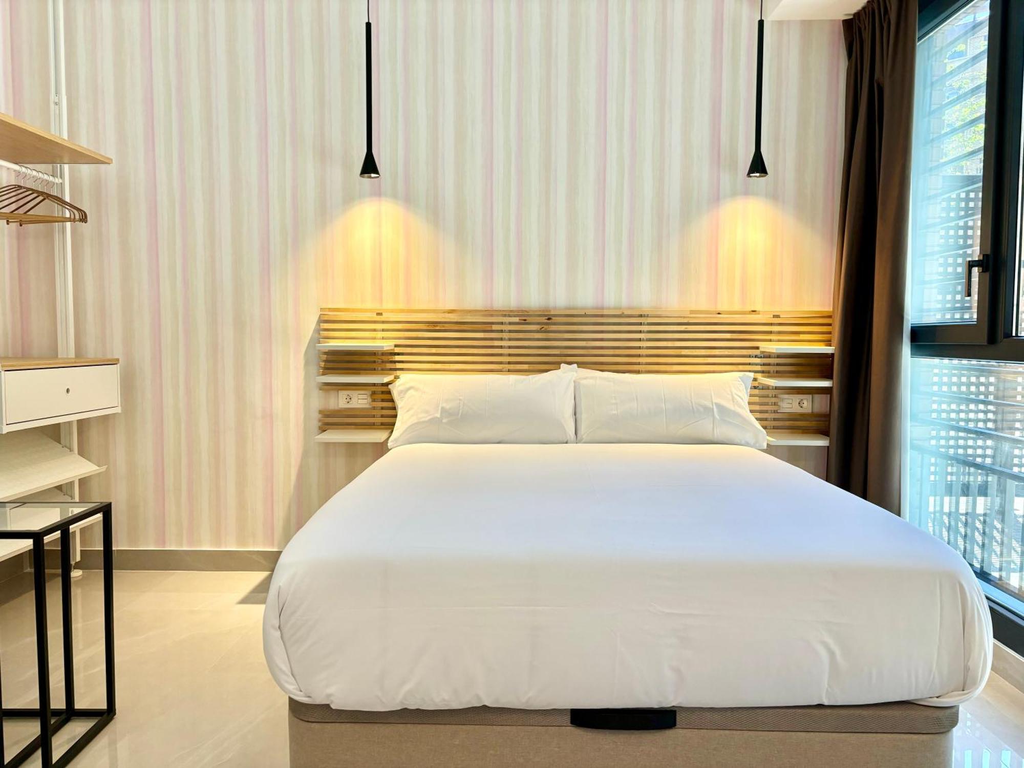 Gulliver Suites 瓦伦西亚 外观 照片