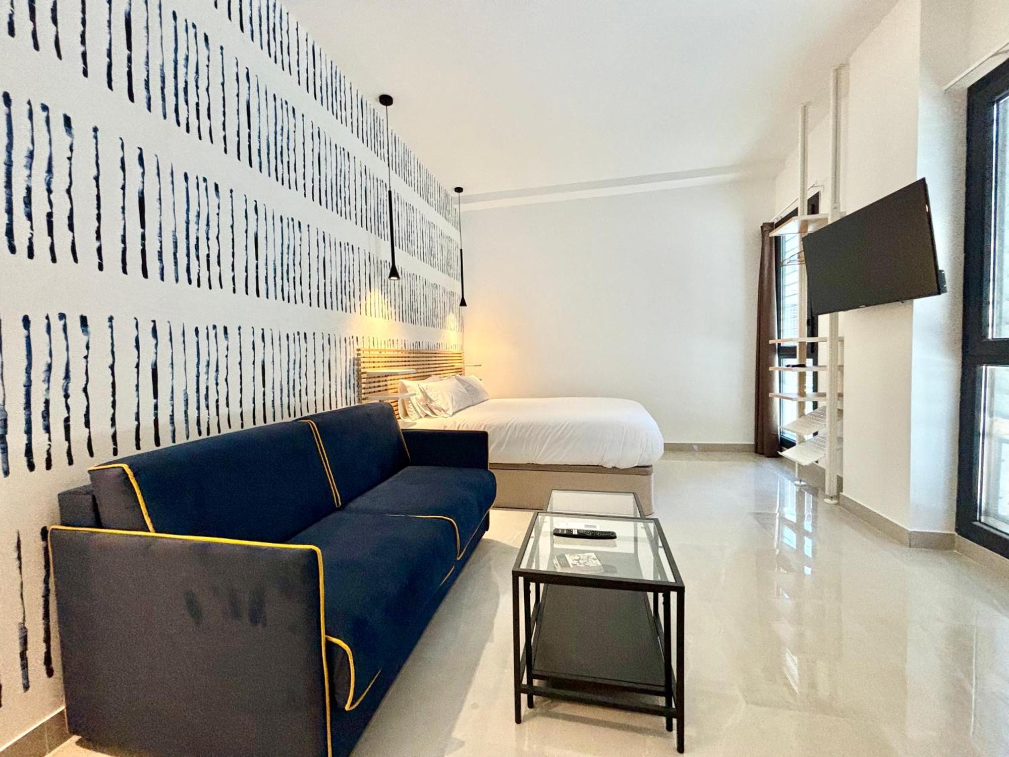 Gulliver Suites 瓦伦西亚 外观 照片